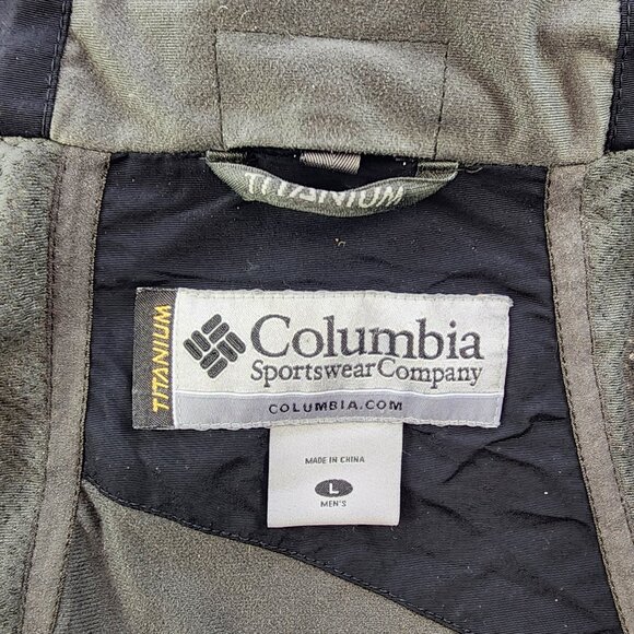 Columbia Titanium Black Jacket (L) - Picture 3 of 10
